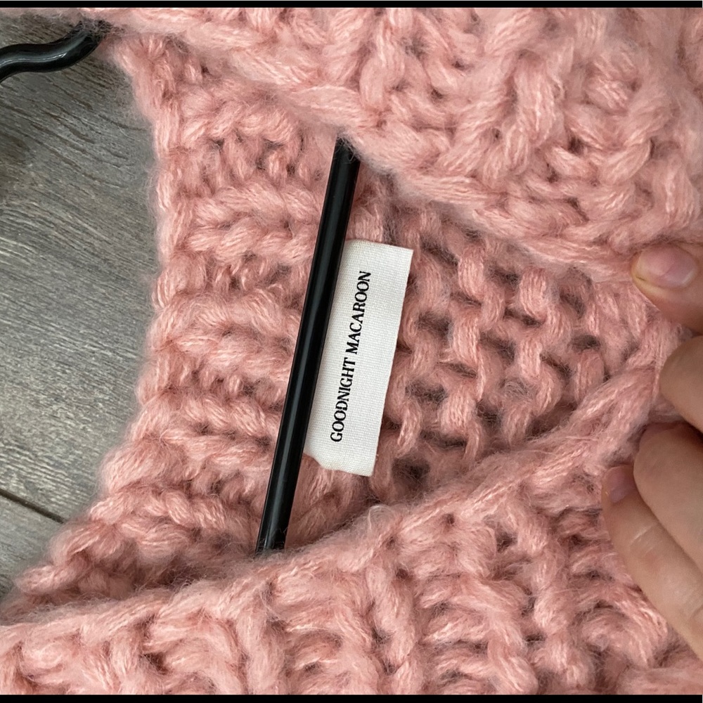 Goodnight Macaroon “Kaitlyn” Pom Pom sweater